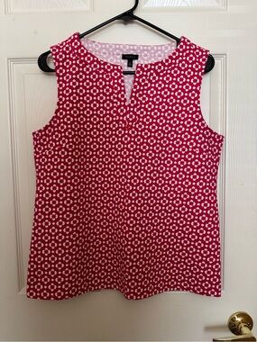 Talbots Red and White Patterned Sleeveless Notch-Neck Tank